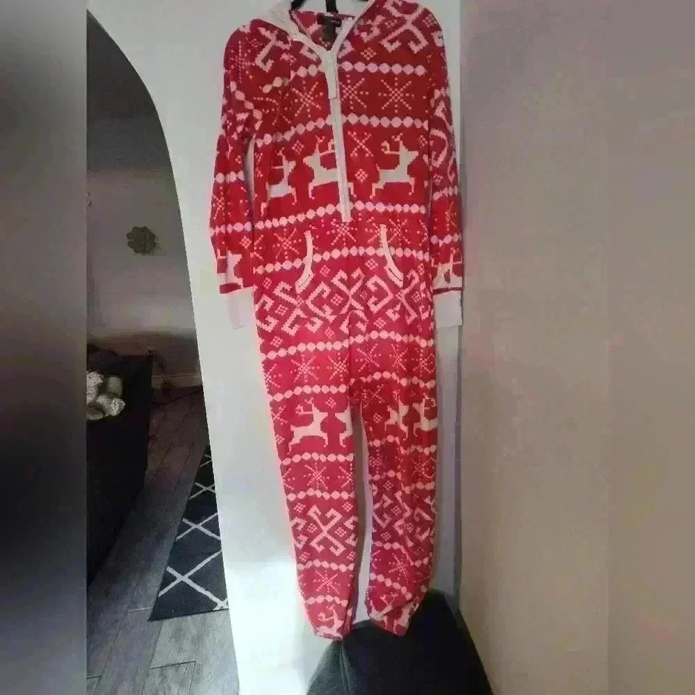 Aqua onesie pajamas size s (66)
